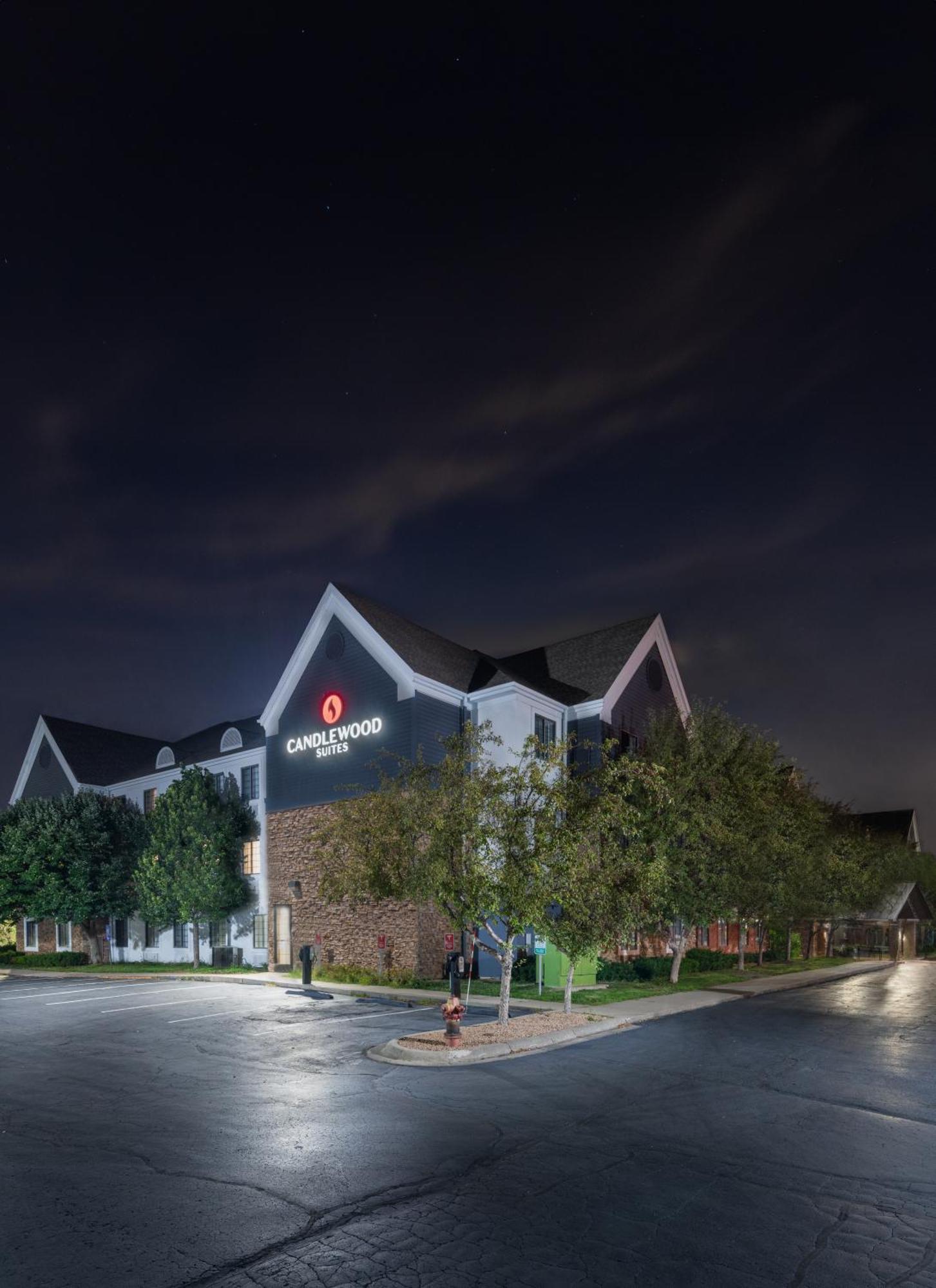 فندق ايجانفي  أجنحة ستاي بريدج إيجان - مول أوف أميركا إريا المظهر الخارجي الصورة
